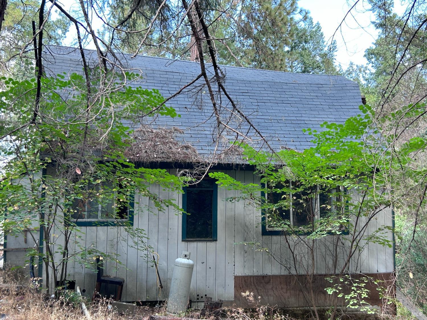 Photo of 73046 Hill Rd in Covelo, CA