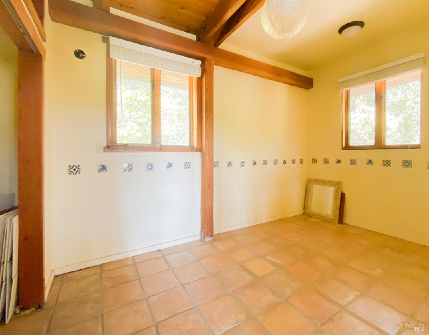 Detail Gallery Image 14 of 24 For 23300 Old Wagon Rd, Willits,  CA 95490 - 2 Beds | 1 Baths