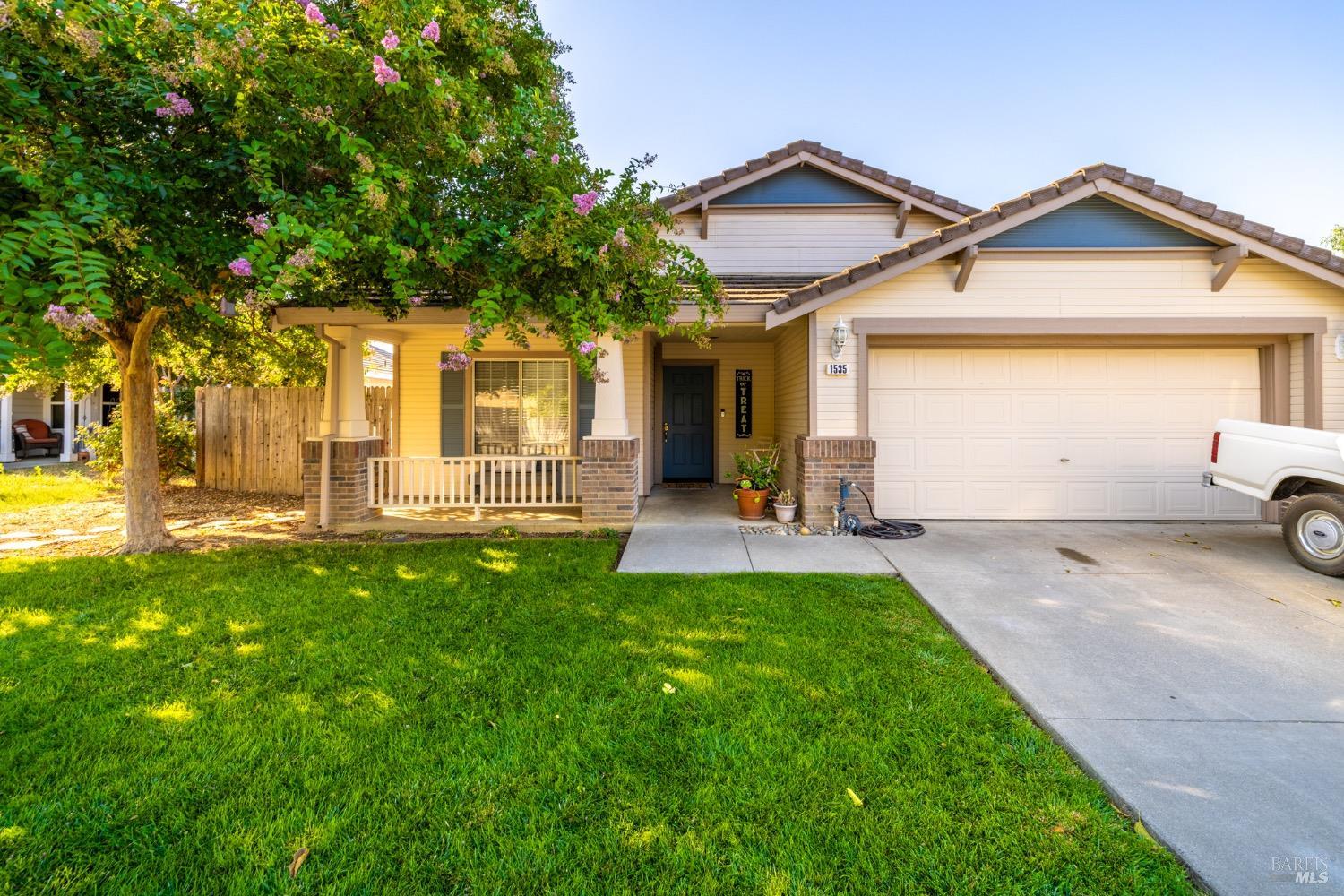 Photo of 1535 Ditmar Dr in Dixon, CA