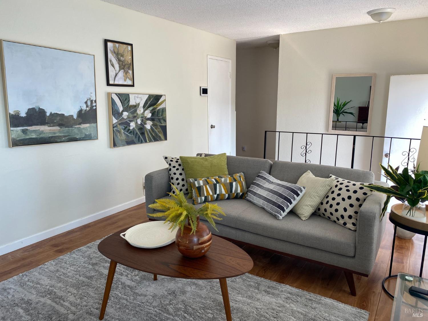 Photo of 225 College Ave in Vallejo, CA