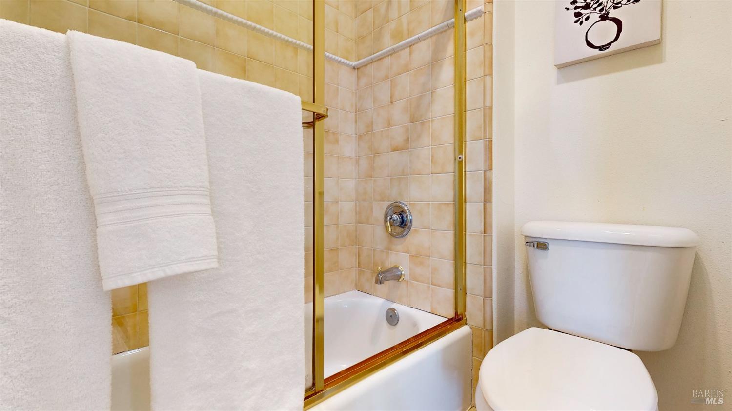 Detail Gallery Image 29 of 59 For 89 Gable Ct, San Rafael,  CA 94903 - 3 Beds | 2/1 Baths