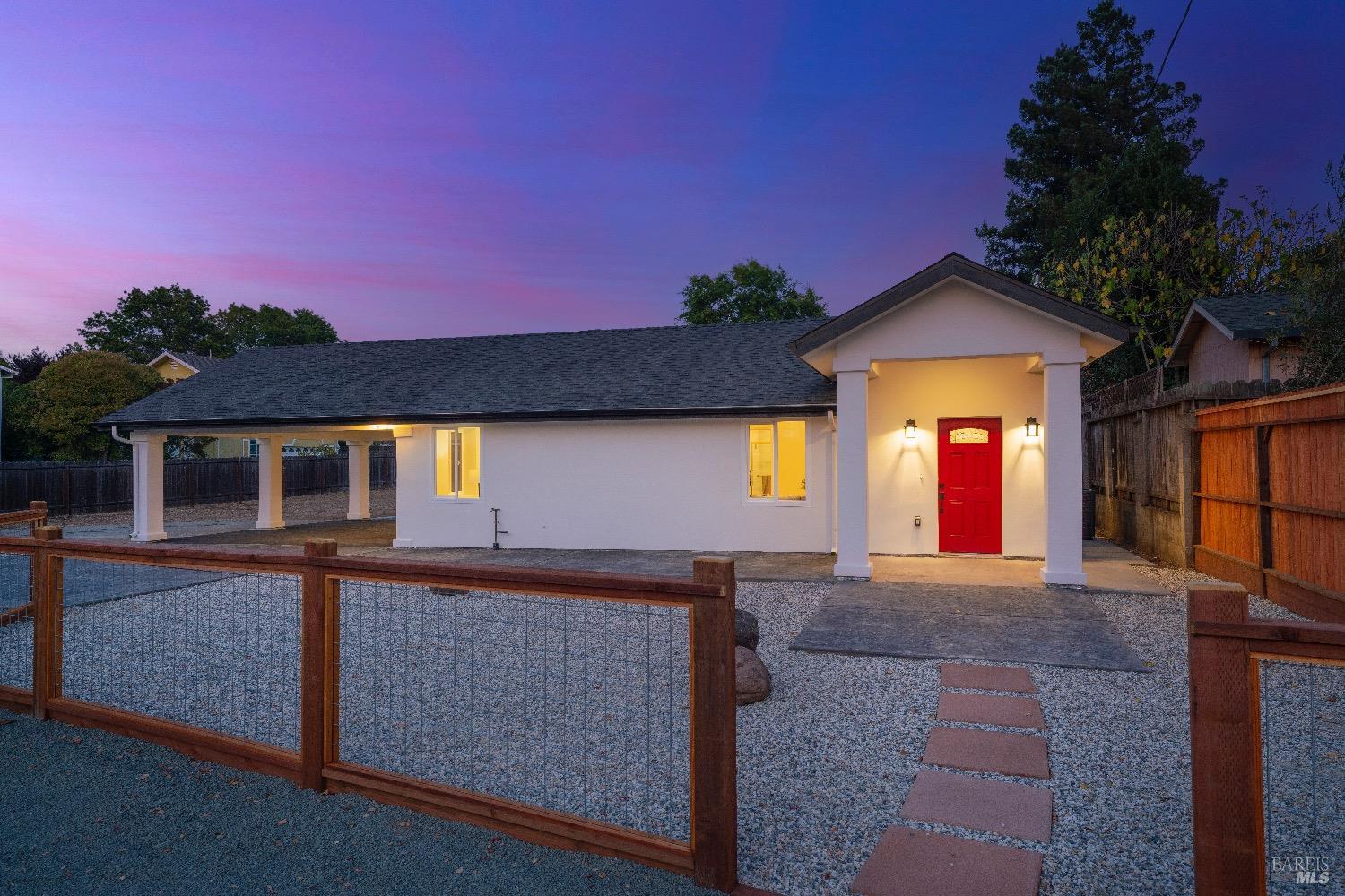 Photo of 2188 Patton Ave in Napa, CA