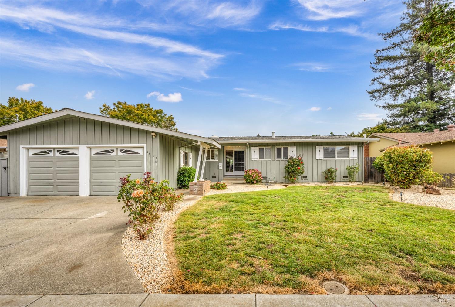 Photo of 3628 Jomar Dr in Napa, CA