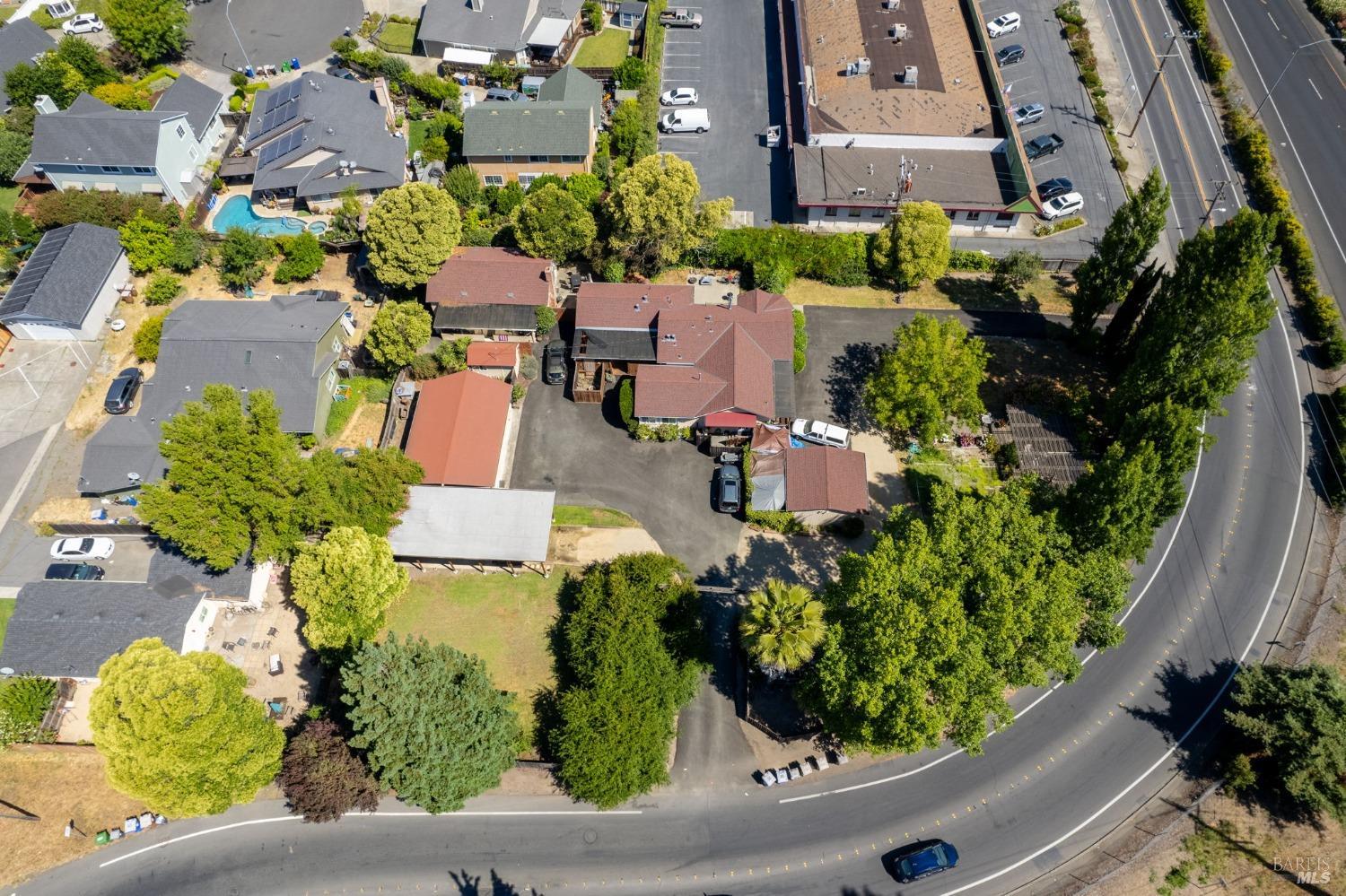Photo of 2445 Solano Ave in Napa, CA