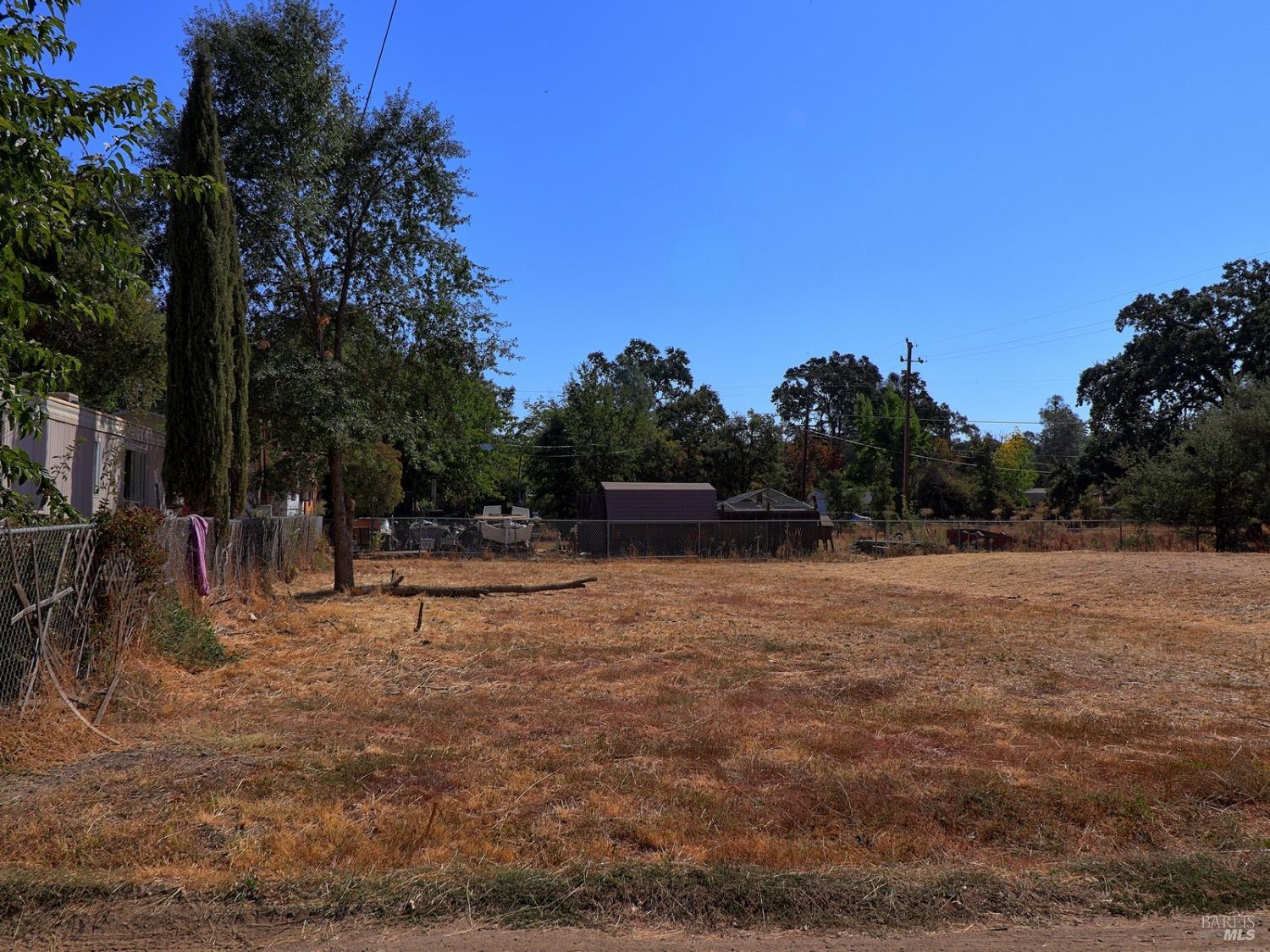Schultz Avenue, Clearlake, California image 12