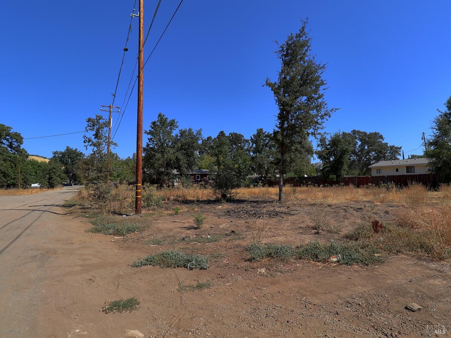Manchester Avenue, Clearlake, California image 5