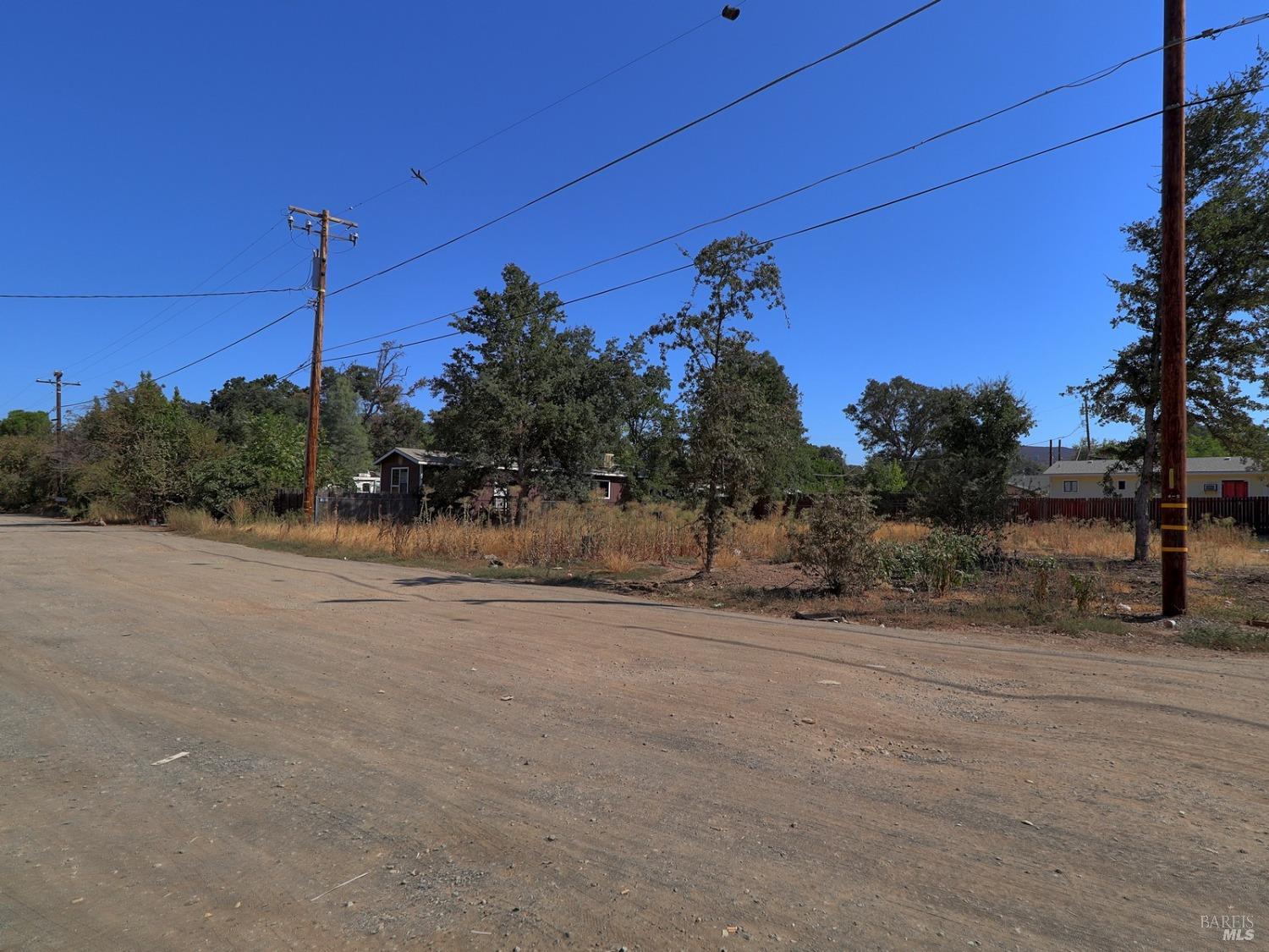Manchester Avenue, Clearlake, California image 4