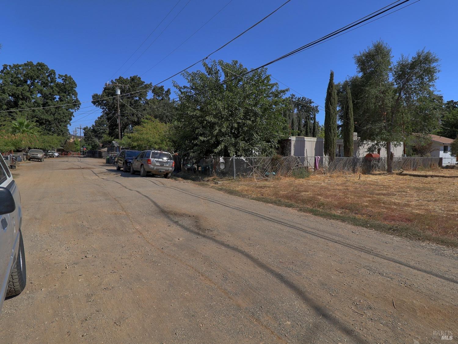 Schultz Avenue, Clearlake, California image 14