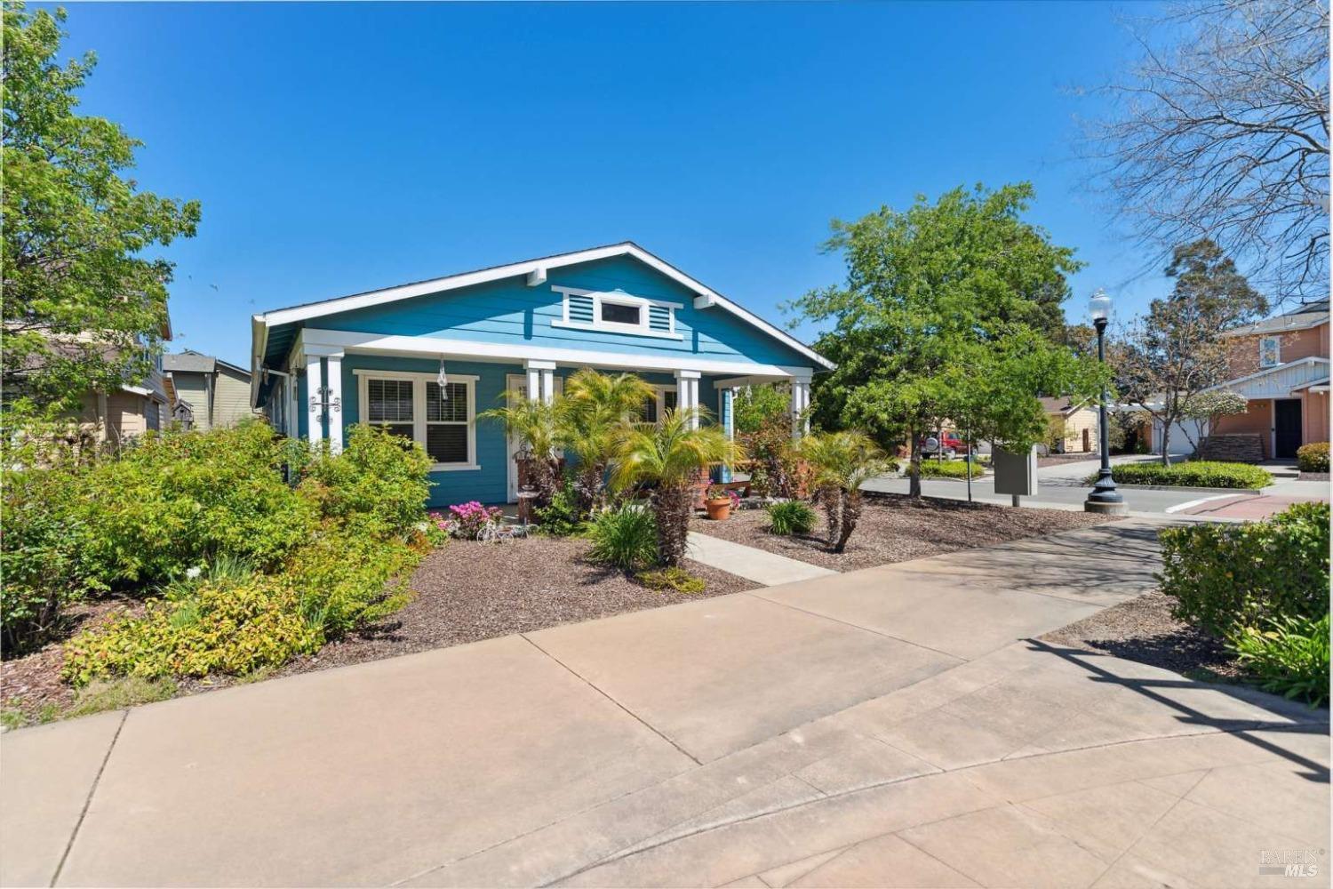 Photo of 733 Rocky Point Cv in Suisun City, CA