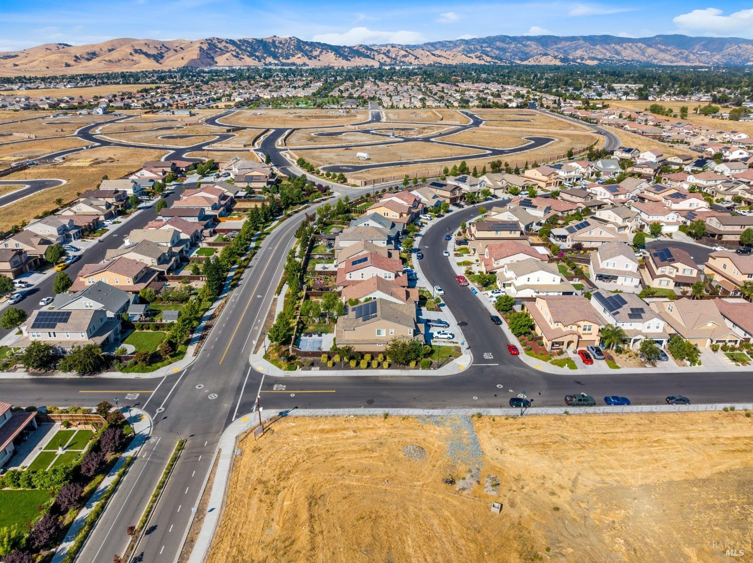 Crimson Circle, Vacaville, California image 31