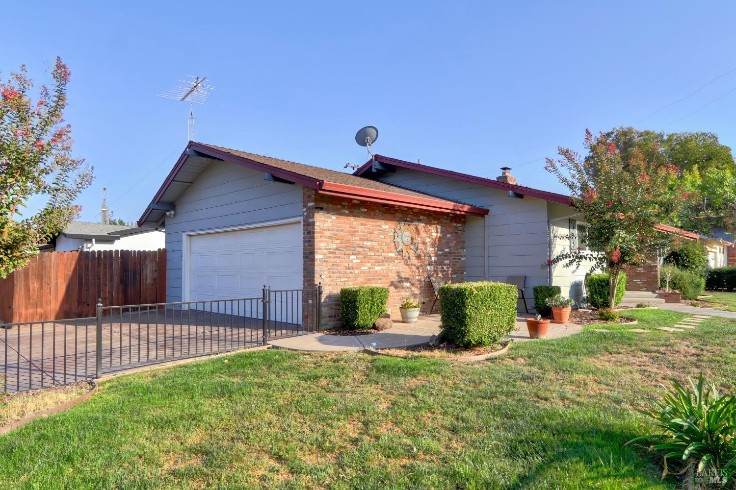 Espinoza for TerraNova Realty