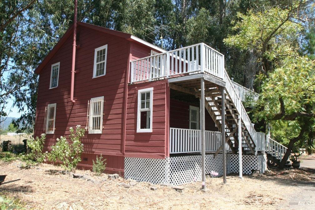 Photo of 1221 Denmark St in Sonoma, CA
