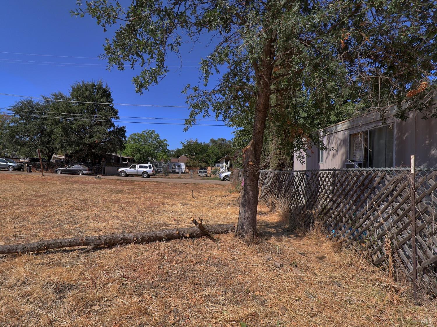 Schultz Avenue, Clearlake, California image 13