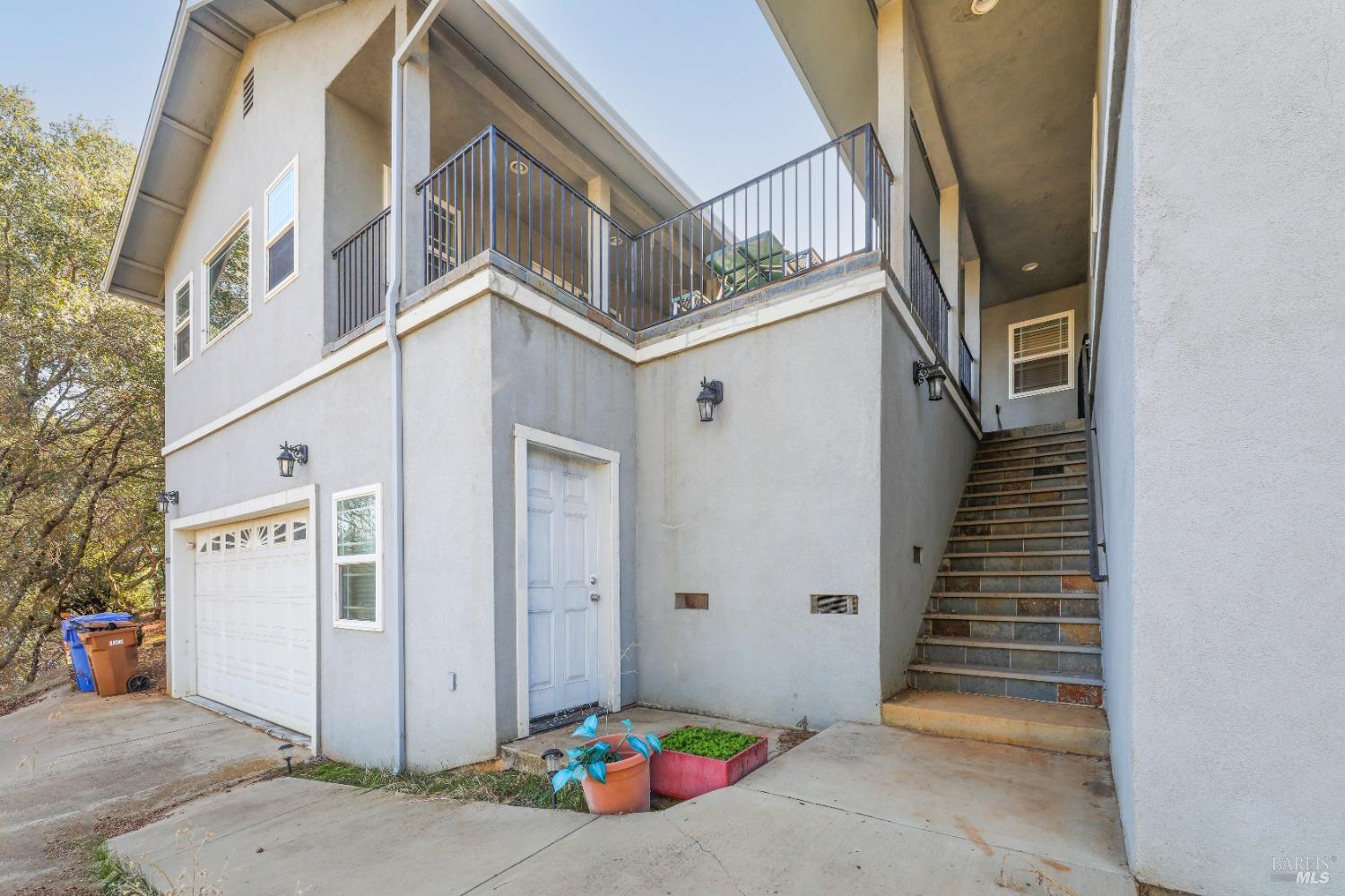 Hoopa Drive, Kelseyville, California image 6