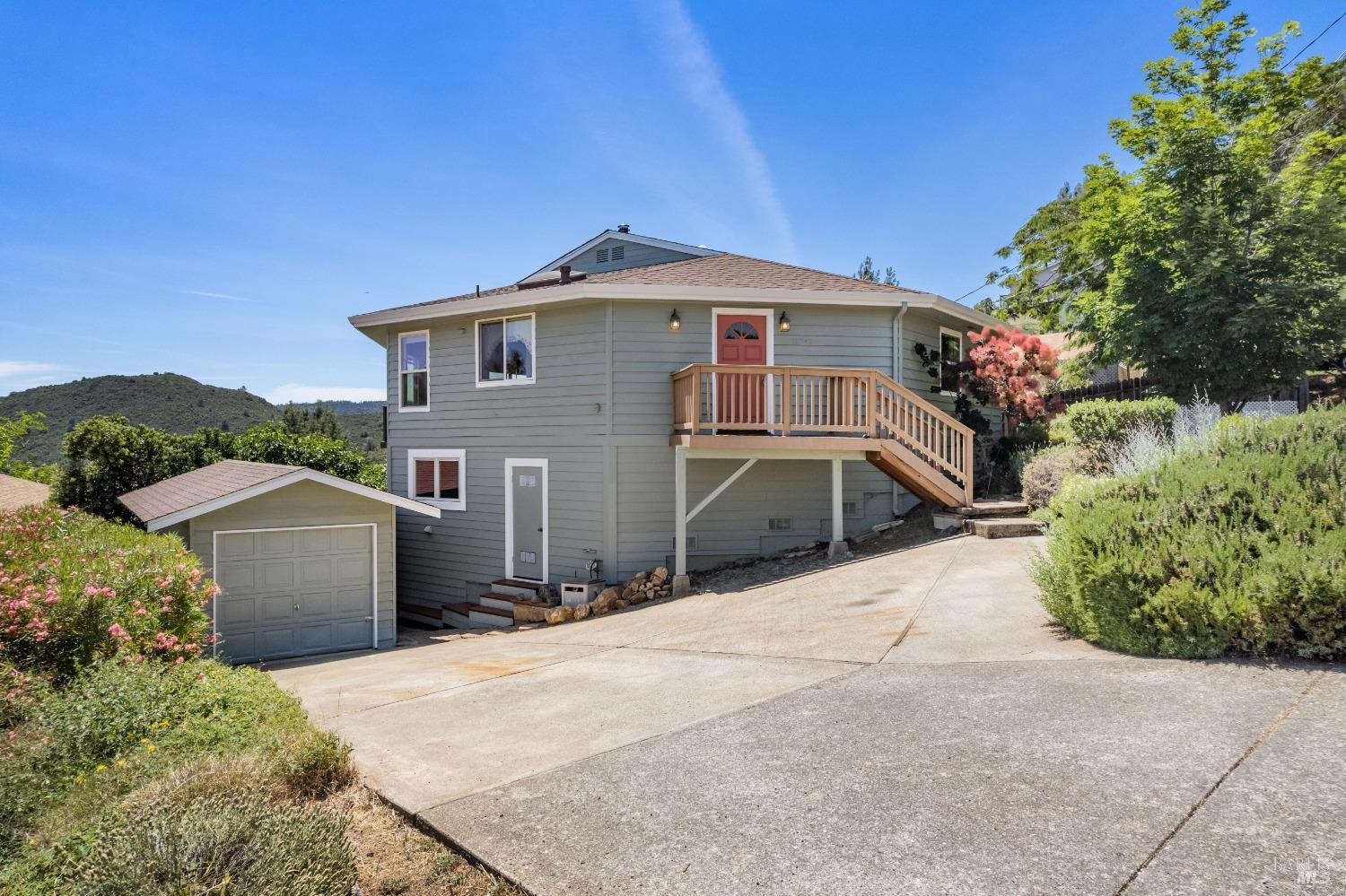 Photo of 11049 Wheeler Dr in Kelseyville, CA