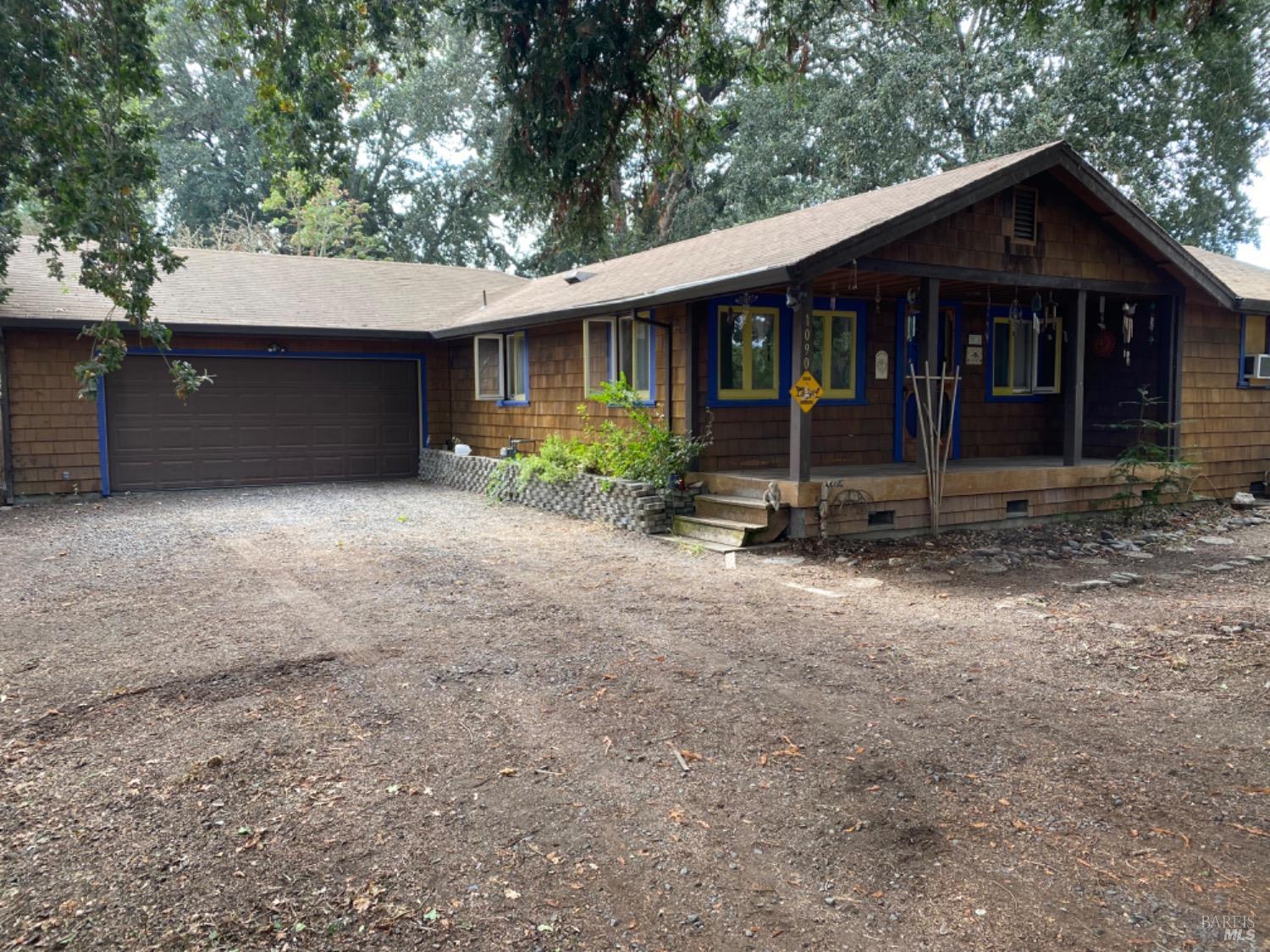 Photo of 1090 D St in Fulton, CA
