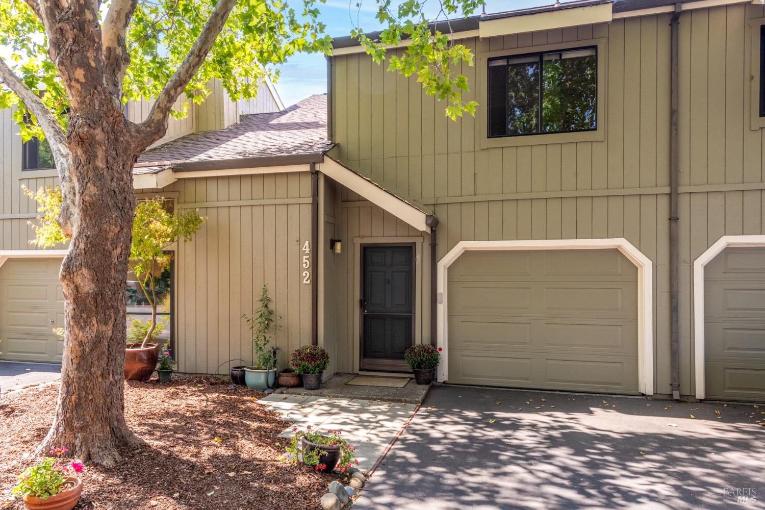 Photo of 452 Winding Wood Wy in Sebastopol, CA