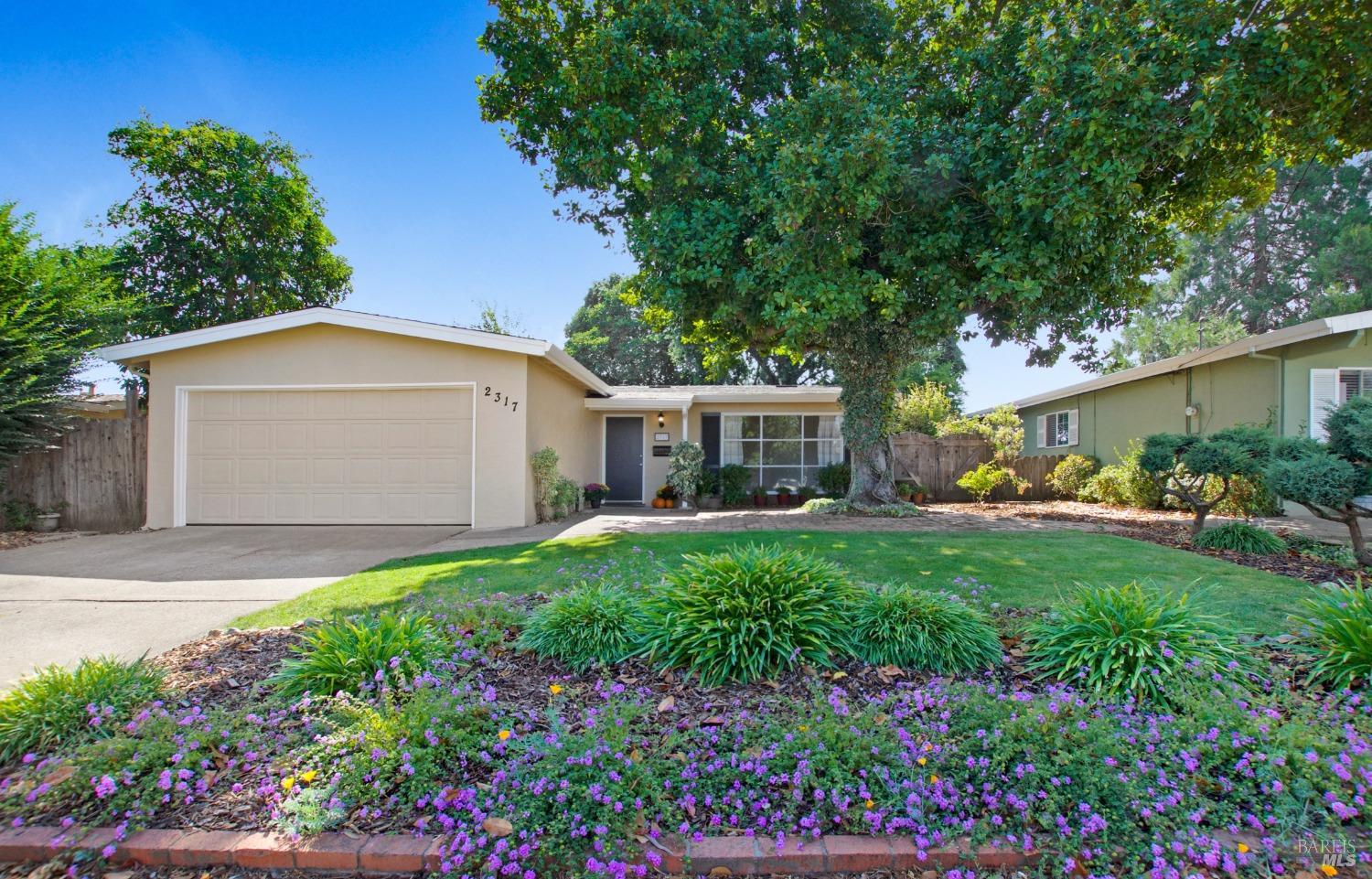 Photo of 2317 Ethel Porter Dr in Napa, CA