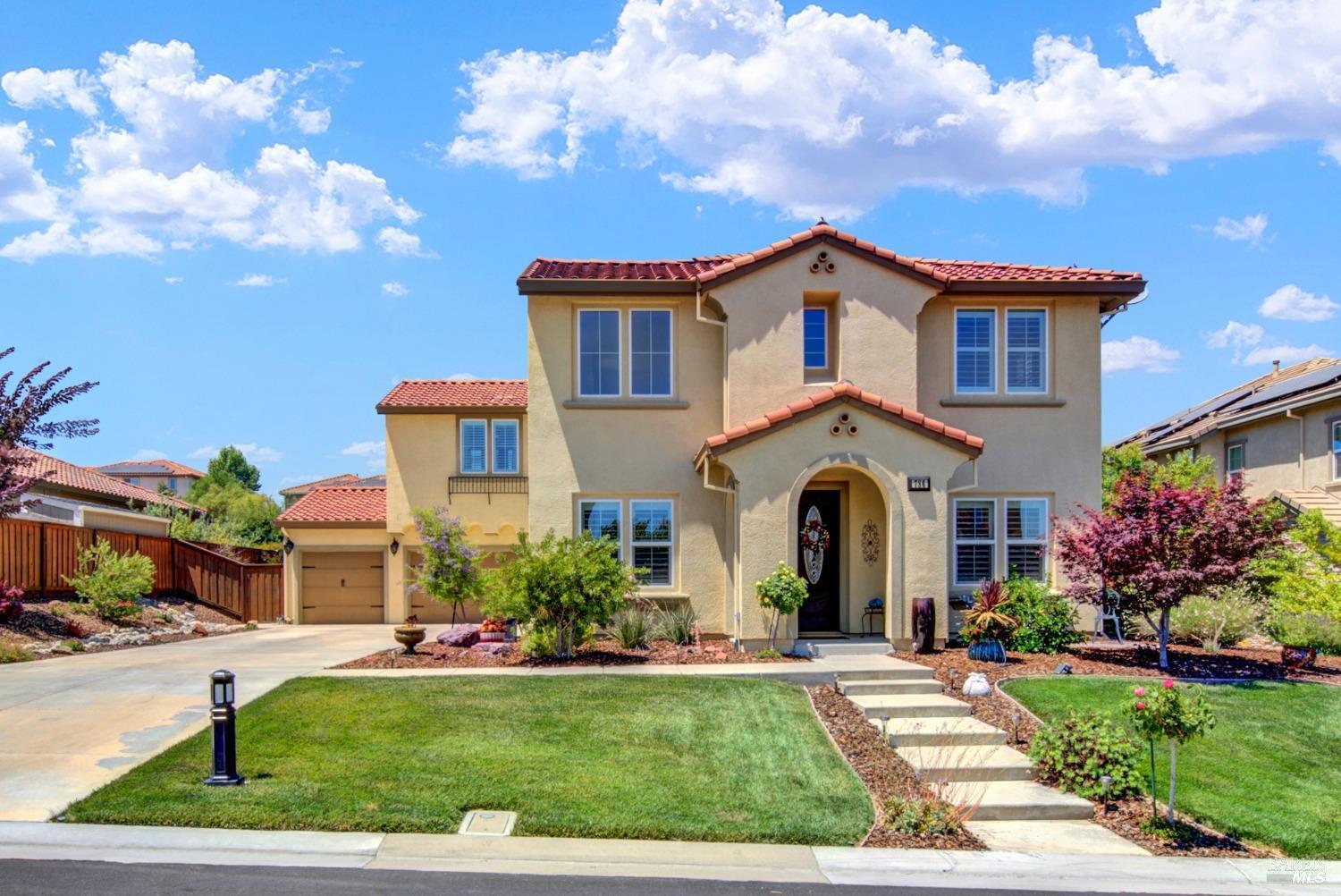 Photo of 786 Elderberry Loop in Vacaville, CA