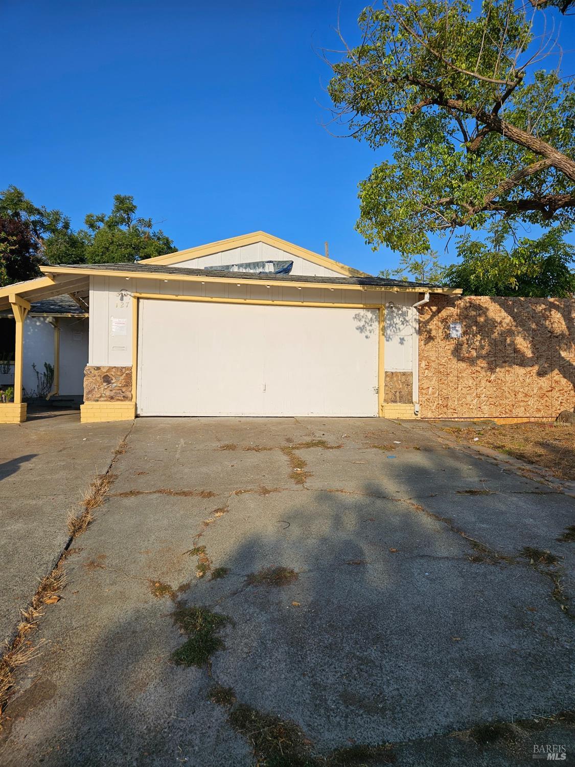 Photo of 127 Hodges St in Vallejo, CA