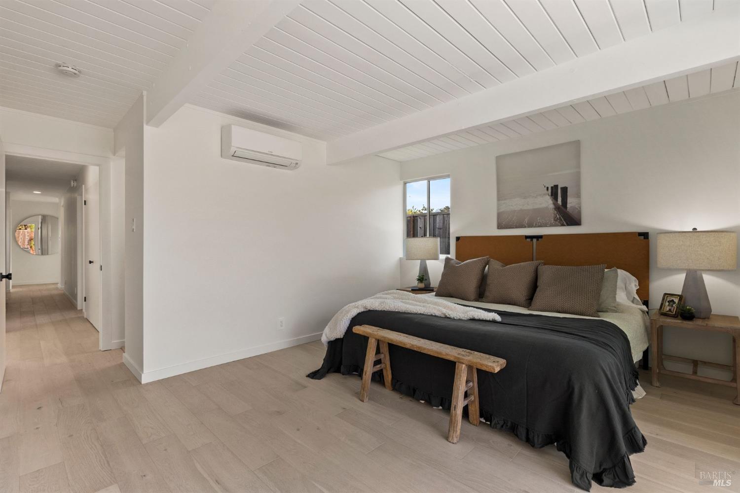 Detail Gallery Image 26 of 59 For 9 Cermenho Ct, San Rafael,  CA 94903 - 4 Beds | 2 Baths