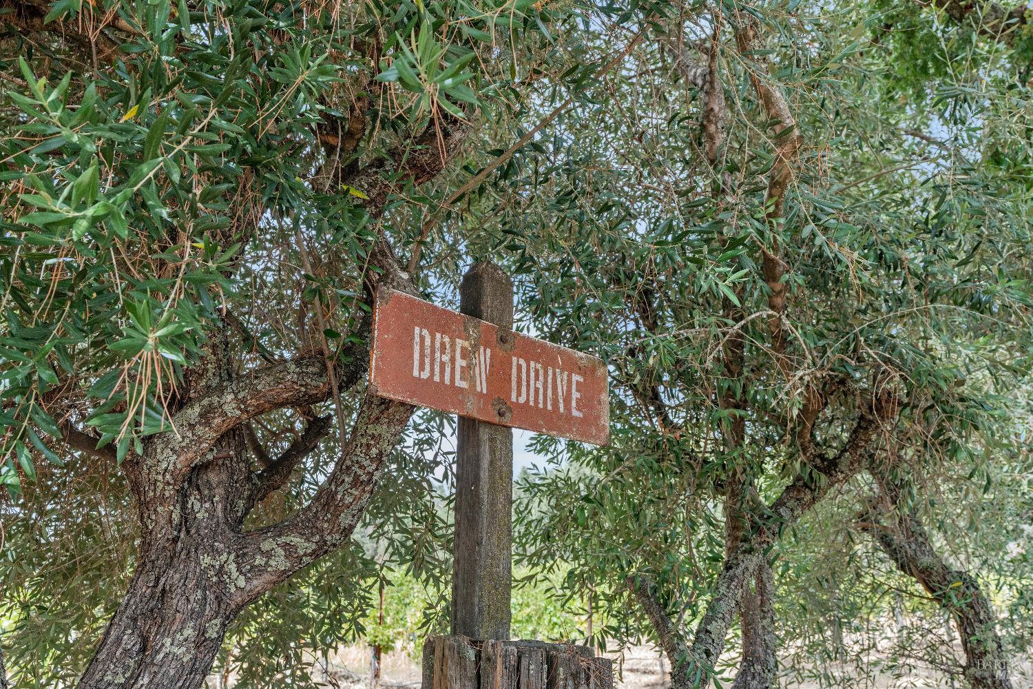 Photo of 4104 St Helena Hwy in Calistoga, CA