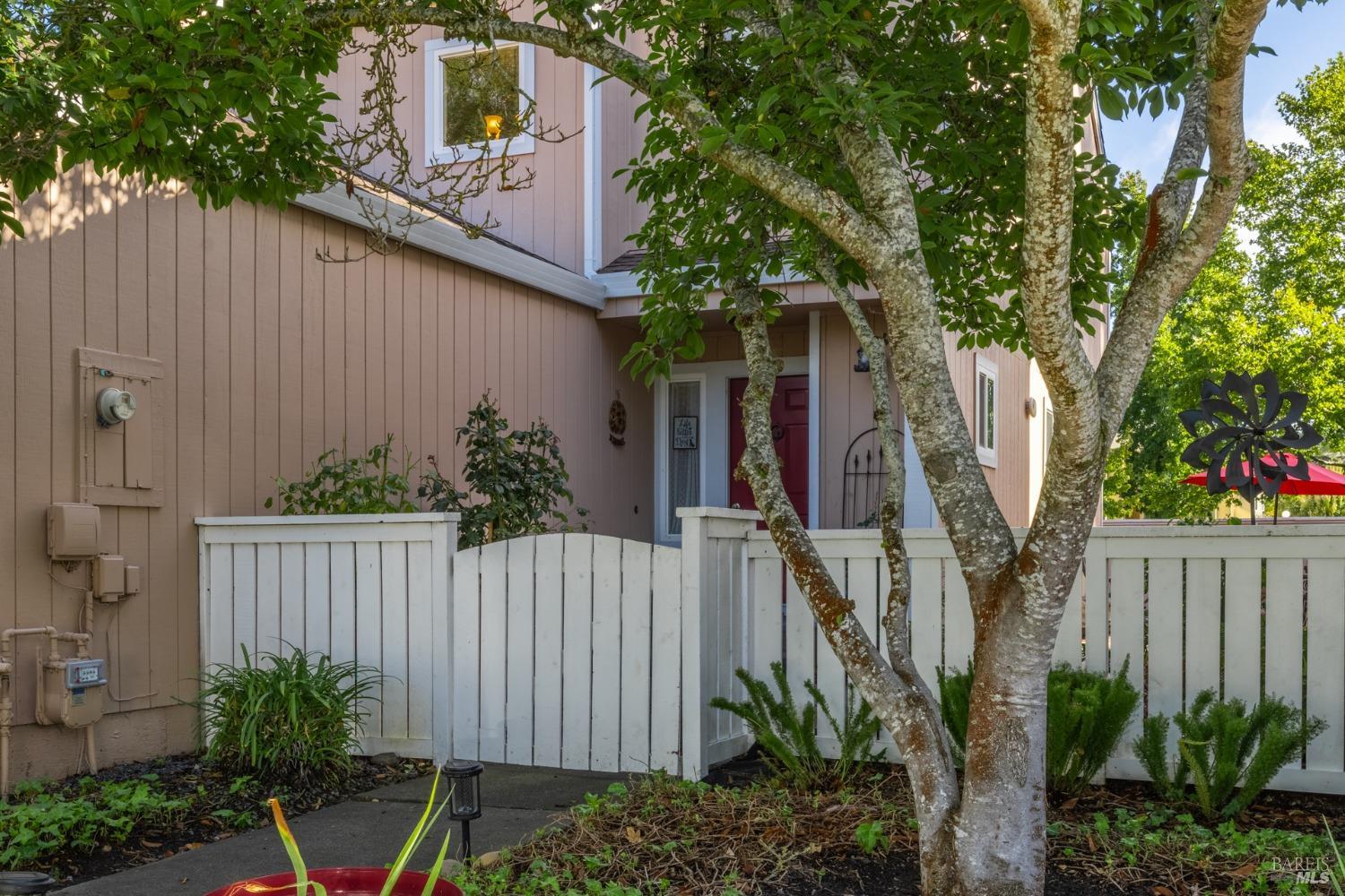 Photo of 2317 Morningside Cir in Santa Rosa, CA