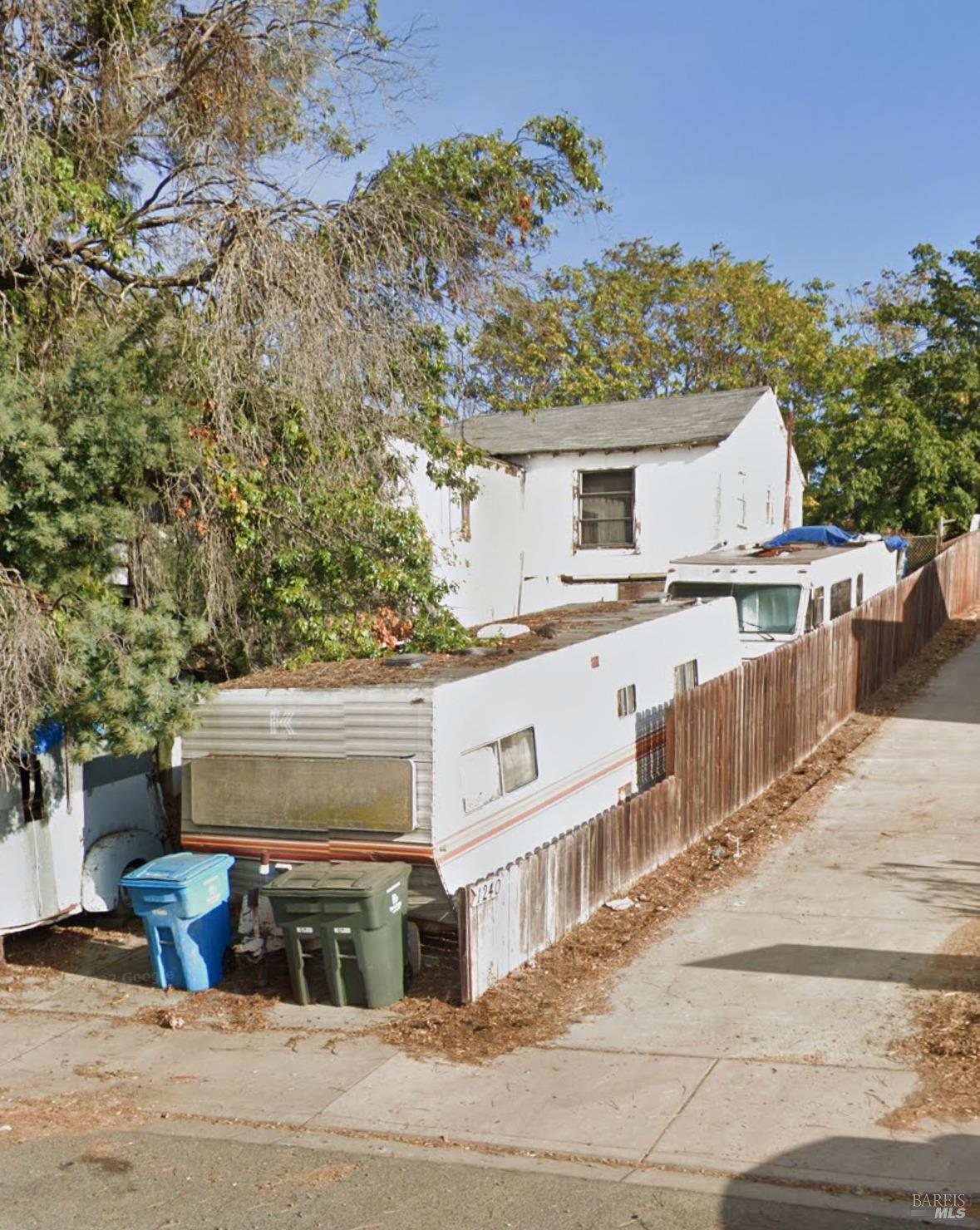 Detail Gallery Image 1 of 1 For 1234 Fulton Ave, Vallejo,  CA 94591 - 3 Beds | 1 Baths