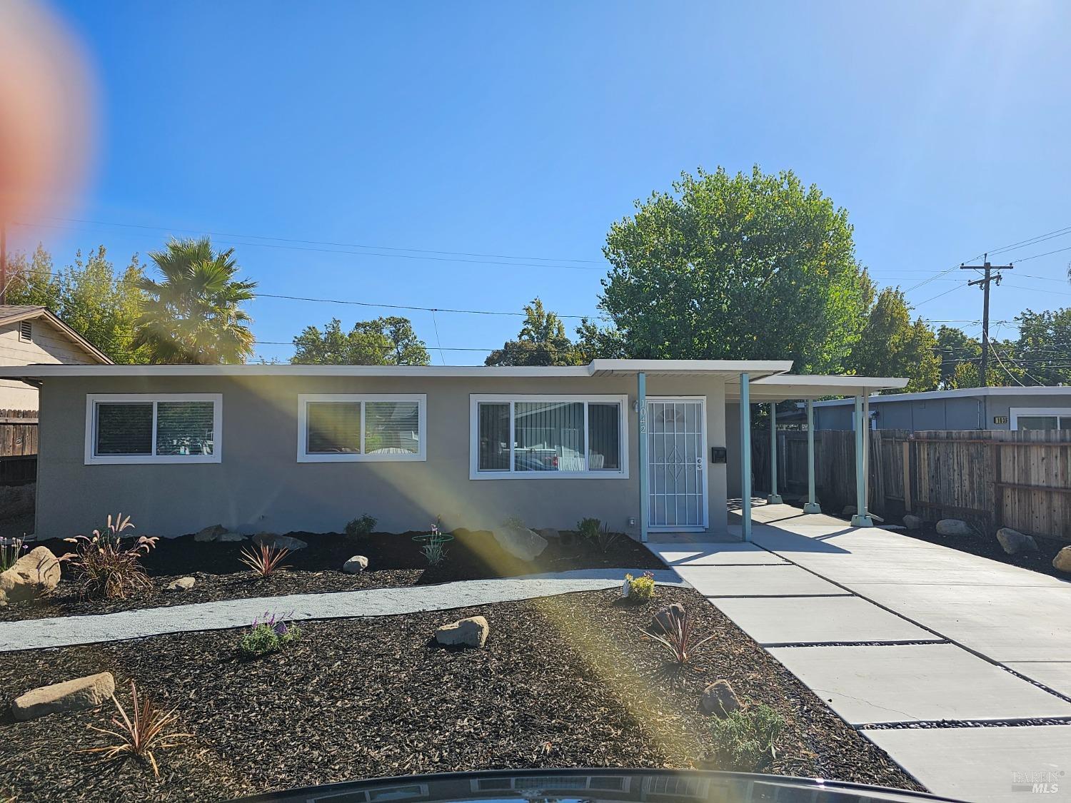 Photo of 1042 Hayes St in Fairfield, CA