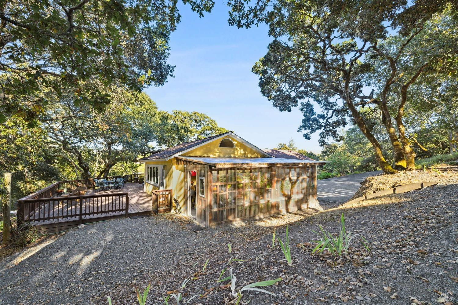 Detail Gallery Image 23 of 45 For 2810 Hidden Acres Rd, Santa Rosa,  CA 95404 - 3 Beds | 2 Baths