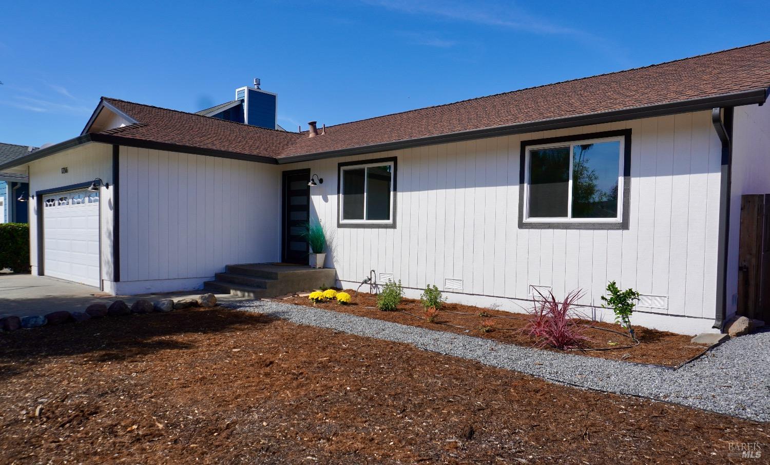 Photo of 1216 Eleanor Ave in Rohnert Park, CA