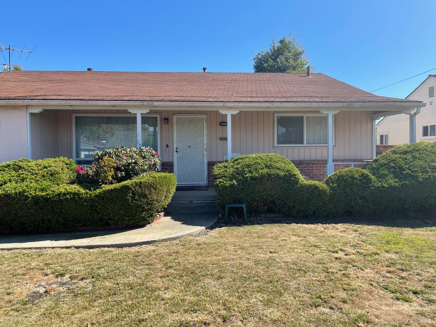 Detail Gallery Image 1 of 1 For 17346 via Annette St, San Leandro,  CA 94580 - 3 Beds | 1 Baths