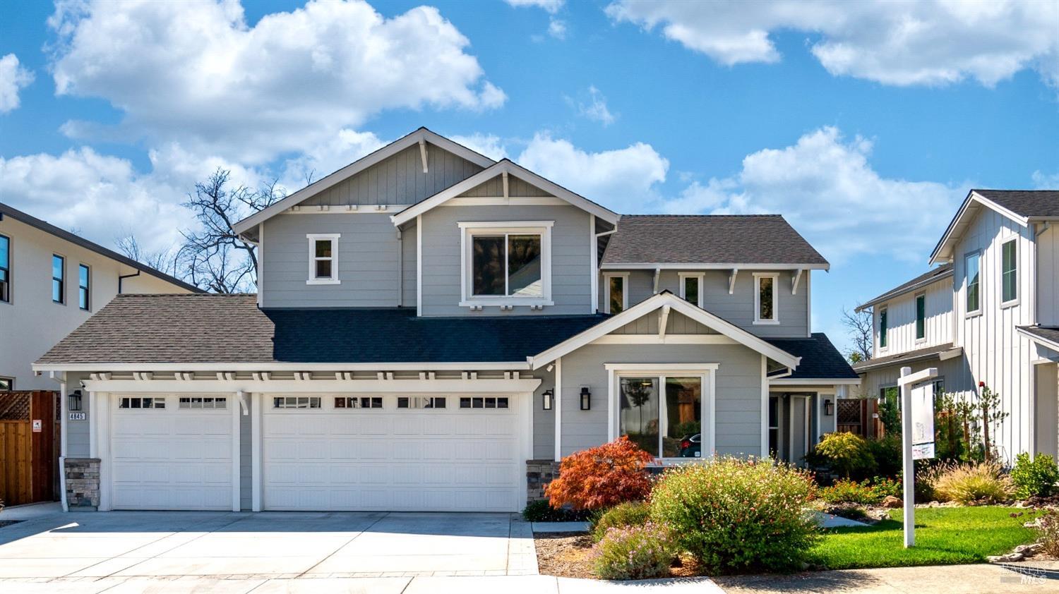 Photo of 4845 Carriage Ln in Santa Rosa, CA