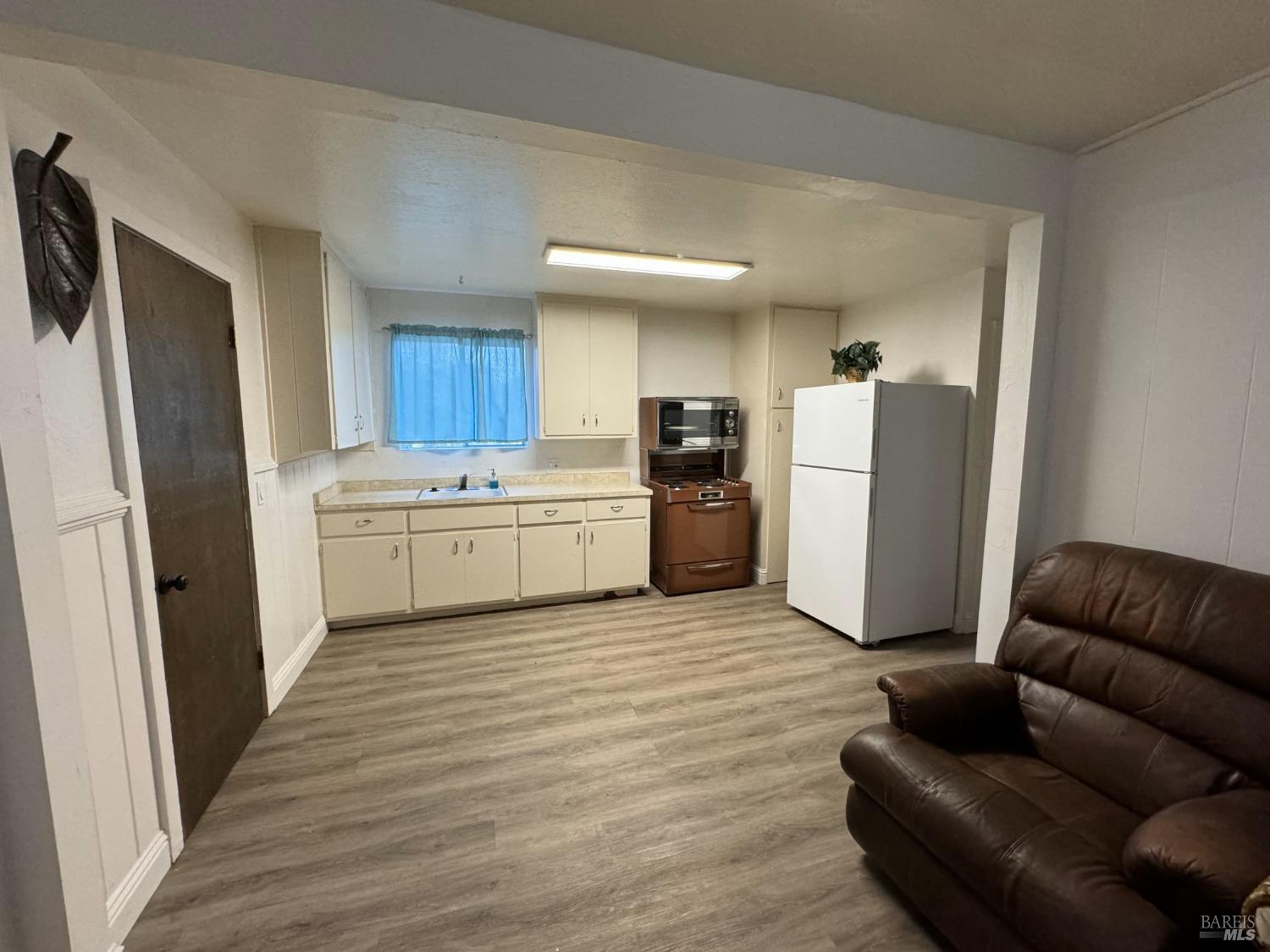 38th Avenue, Clearlake, California image 14