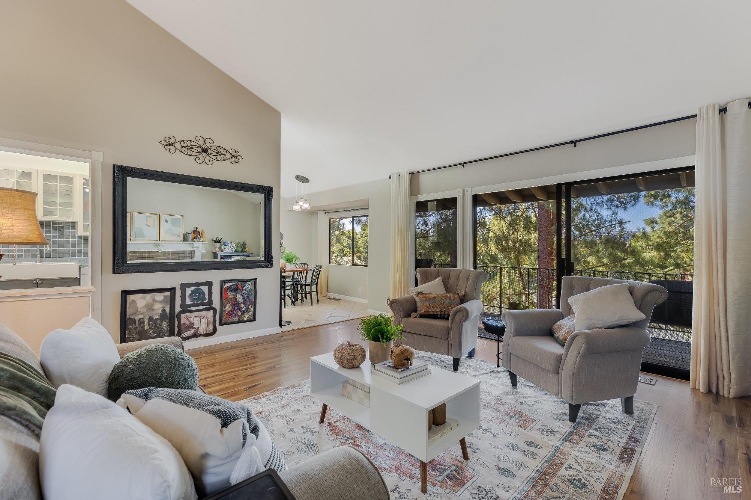 Photo of 2413 Willow Tree Ln in Martinez, CA