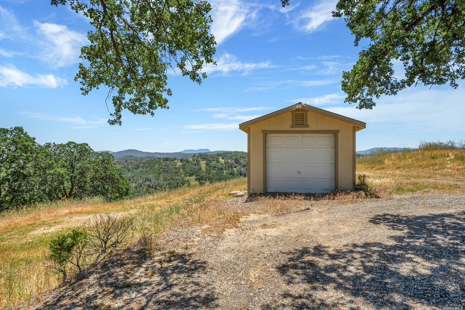 Detail Gallery Image 15 of 40 For 19511 Oak Haven Rd, Lower Lake,  CA 95457 - 1 Beds | 1 Baths