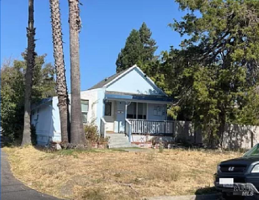 Photo of 409 Jefferson St in Petaluma, CA