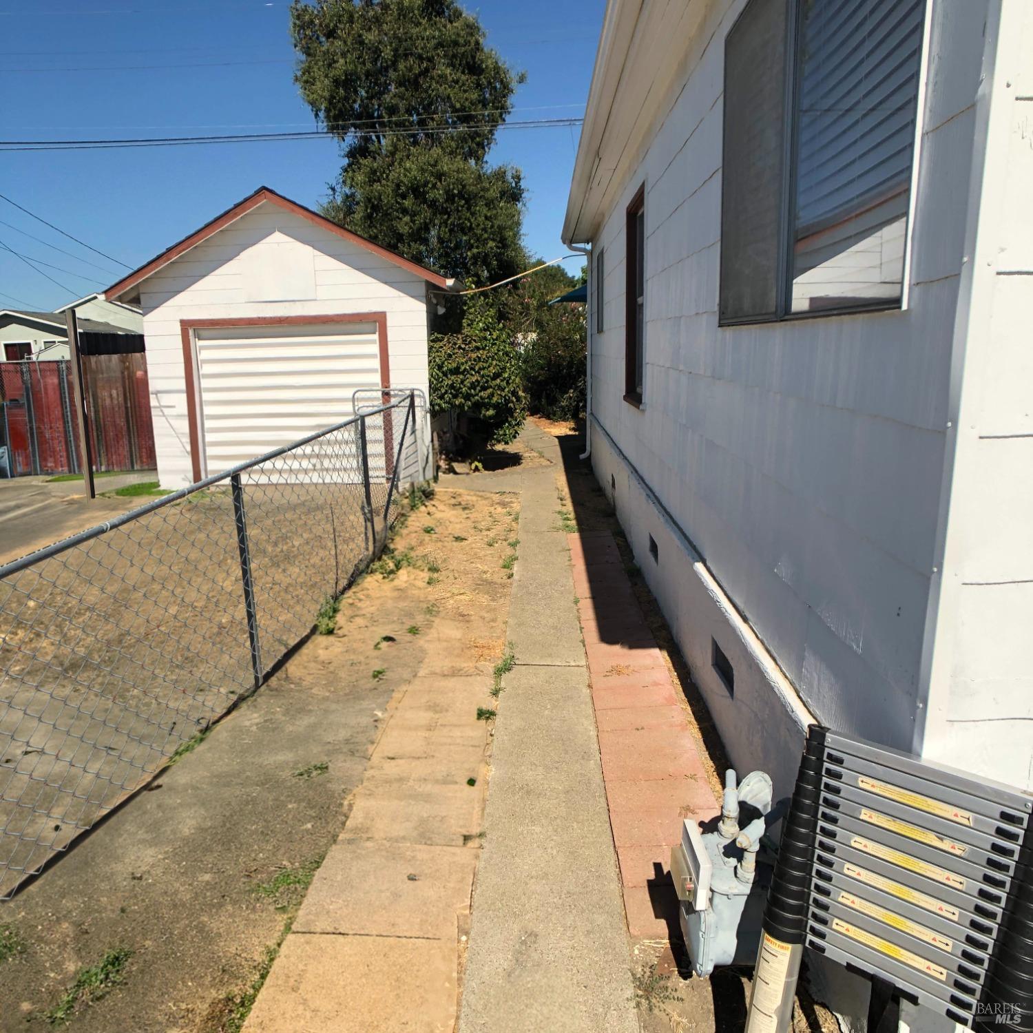 Carolina Street, Vallejo, California image 5