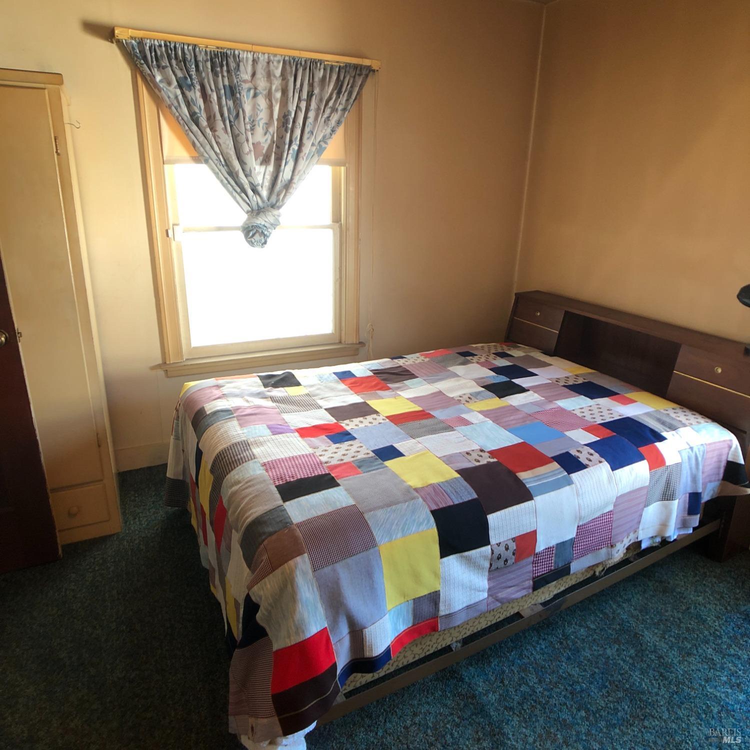 Carolina Street, Vallejo, California image 14