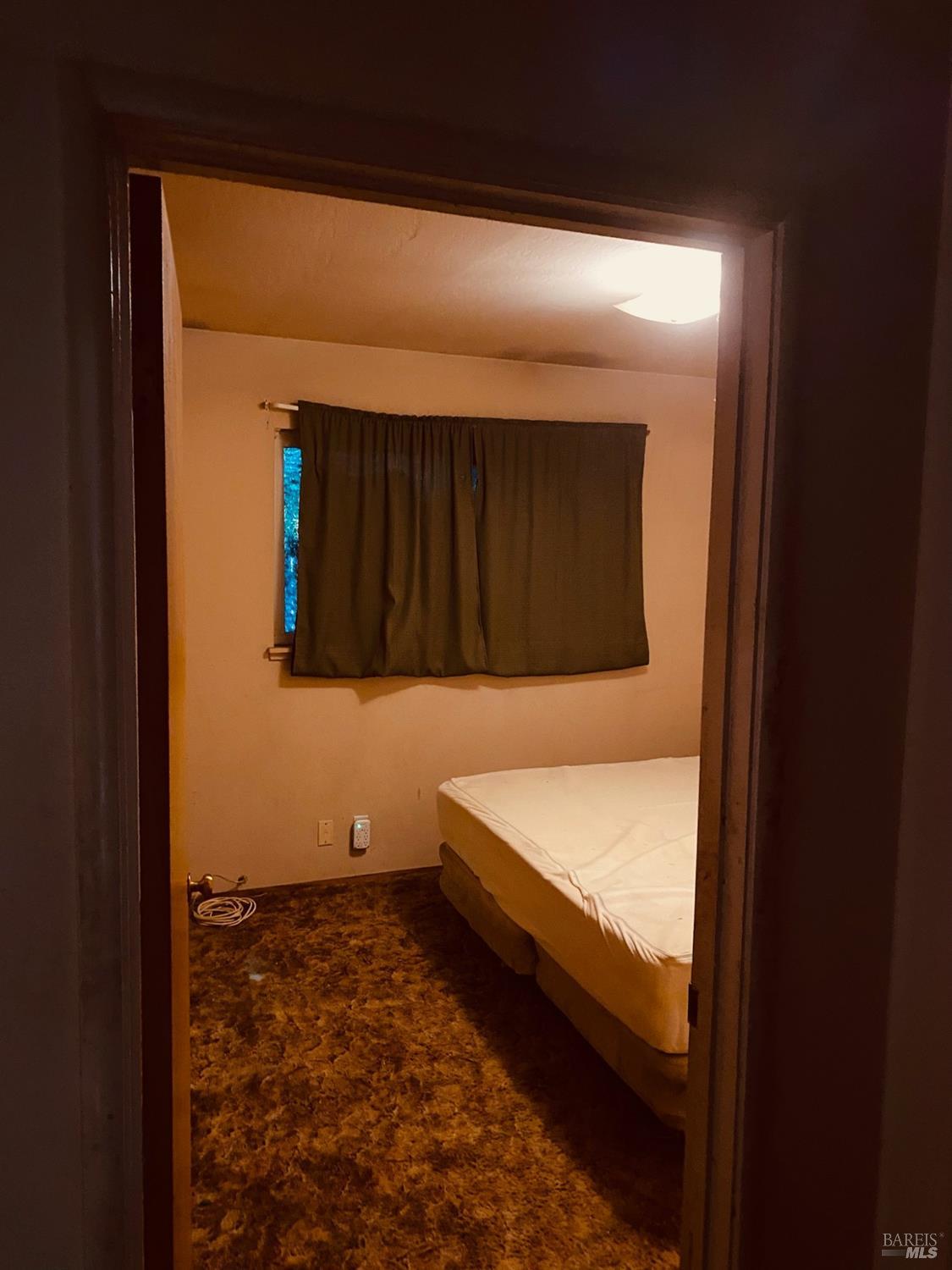 Maywood Drive, Vallejo, California image 14