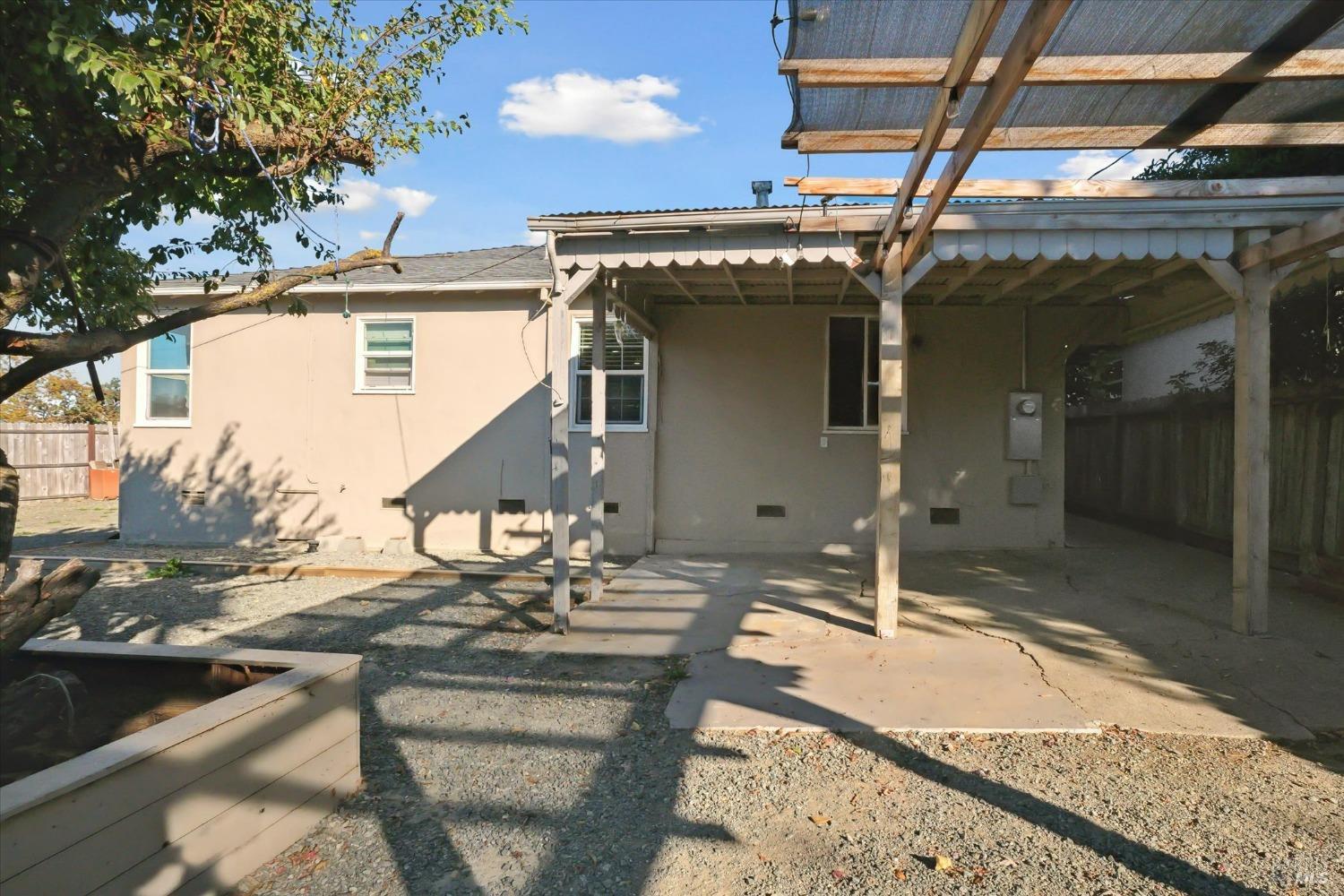 Hermosa Avenue, Vallejo, California image 32