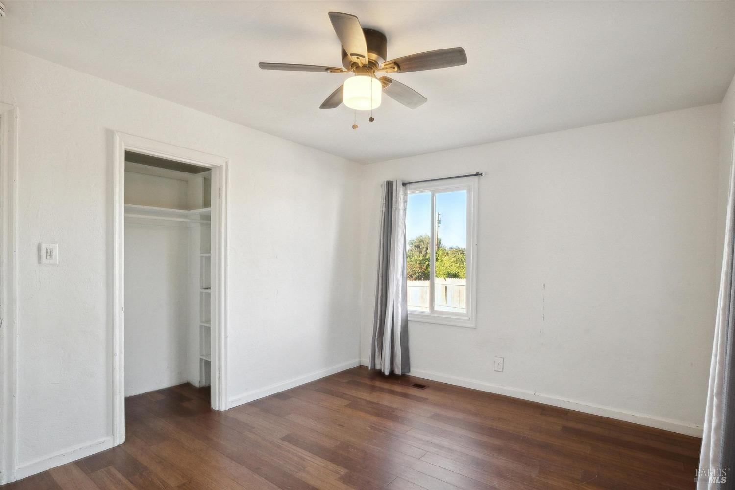 Hermosa Avenue, Vallejo, California image 28