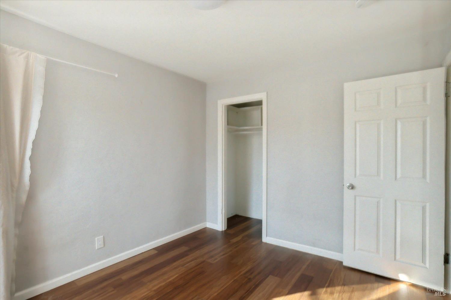 Hermosa Avenue, Vallejo, California image 23