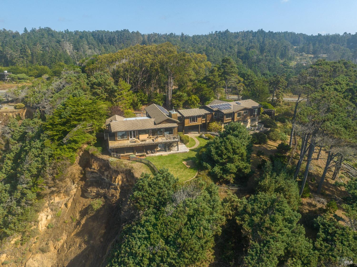 Detail Gallery Image 52 of 60 For 9350 N Highway 1 Unkn, Mendocino,  CA 95460 - 4 Beds | 4 Baths