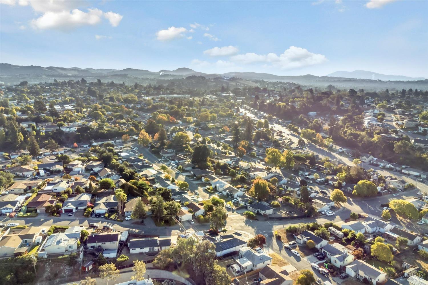 Hermosa Avenue, Vallejo, California image 48