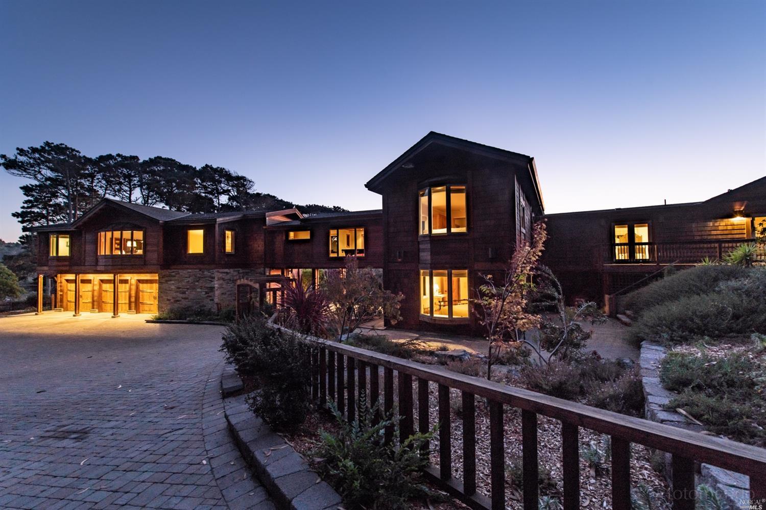 Detail Gallery Image 40 of 60 For 9350 N Highway 1 Unkn, Mendocino,  CA 95460 - 4 Beds | 4 Baths