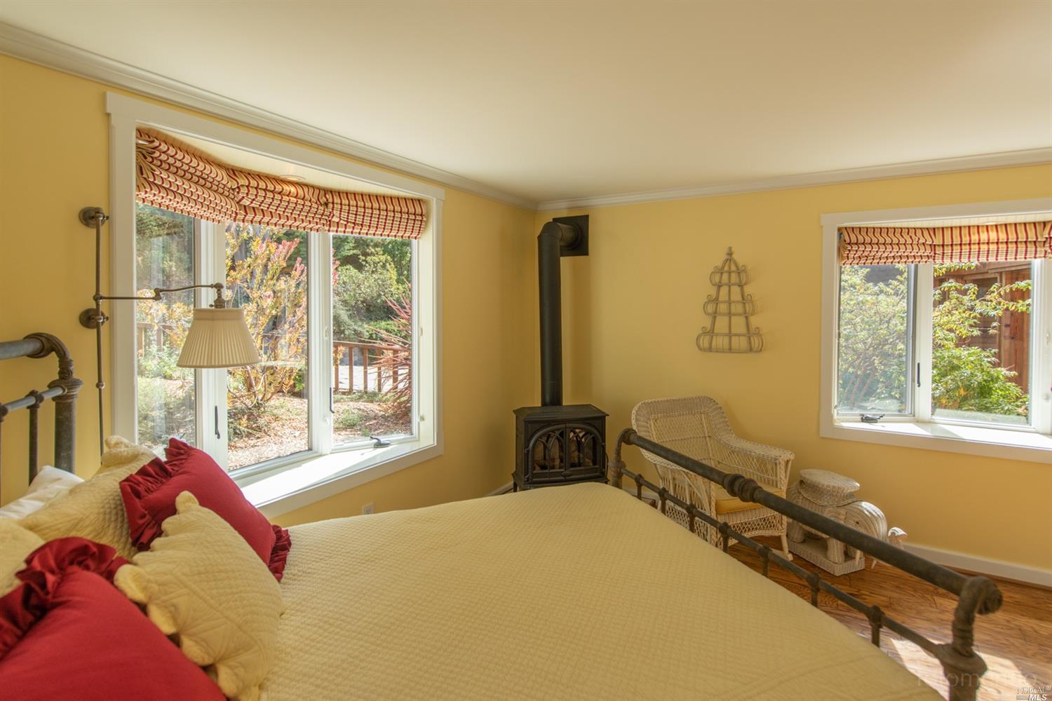 Detail Gallery Image 23 of 60 For 9350 N Highway 1 Unkn, Mendocino,  CA 95460 - 4 Beds | 4 Baths