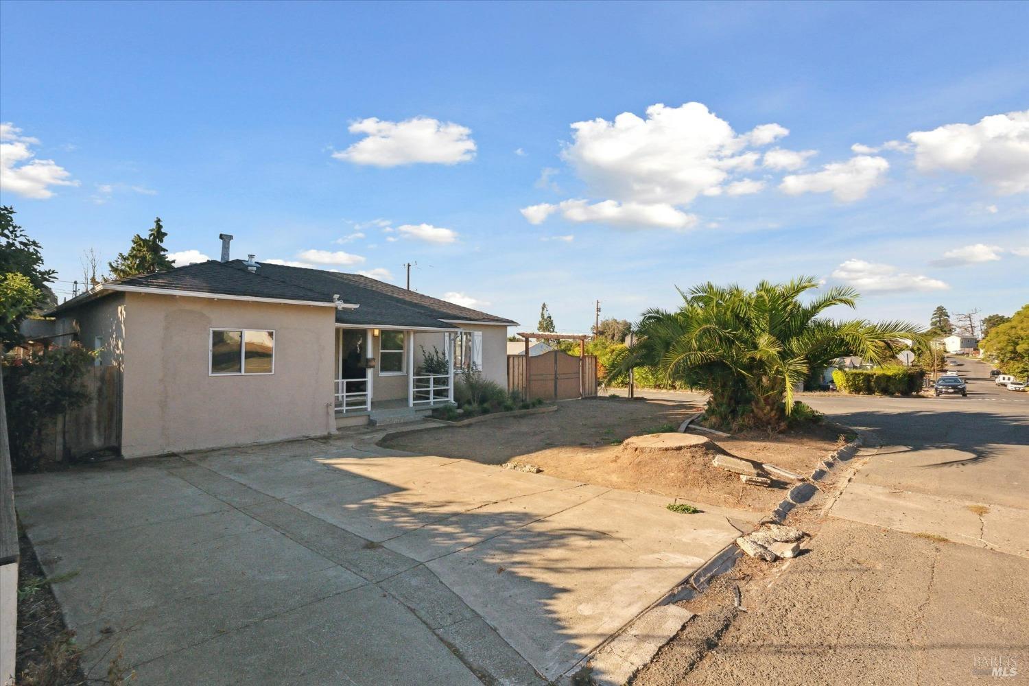 Hermosa Avenue, Vallejo, California image 3