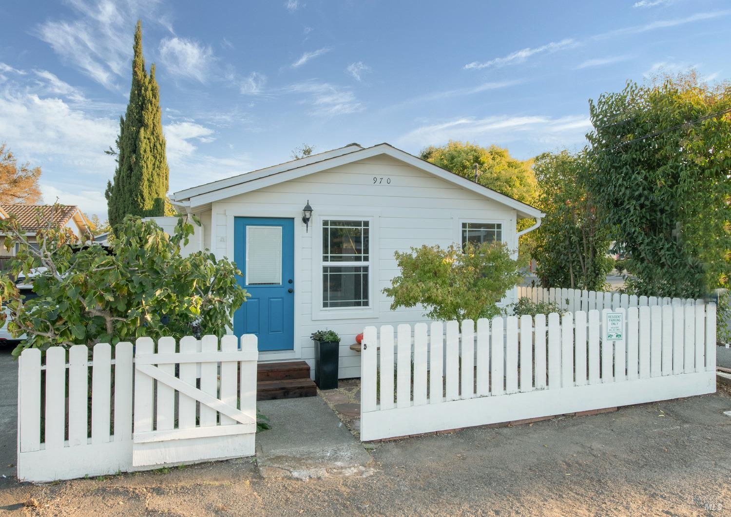 Photo of 970 Grove St in El Verano, CA