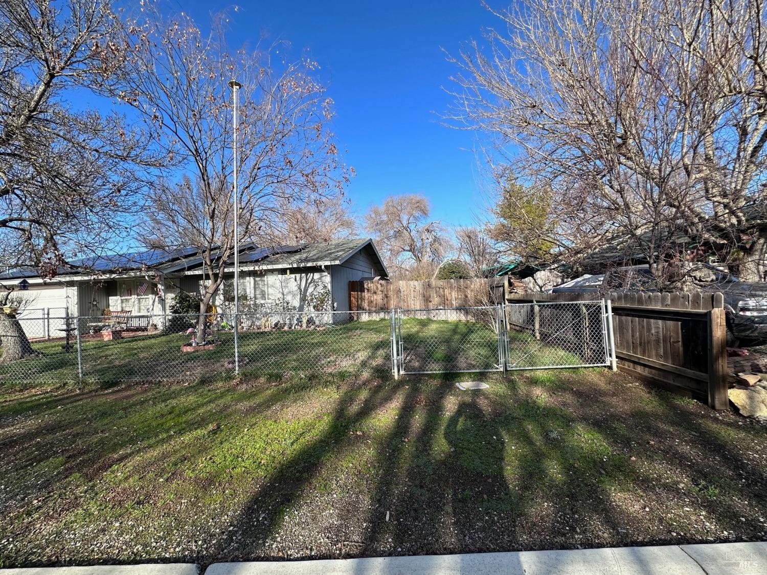 Meadowbrook Drive, Clearlake, California image 4